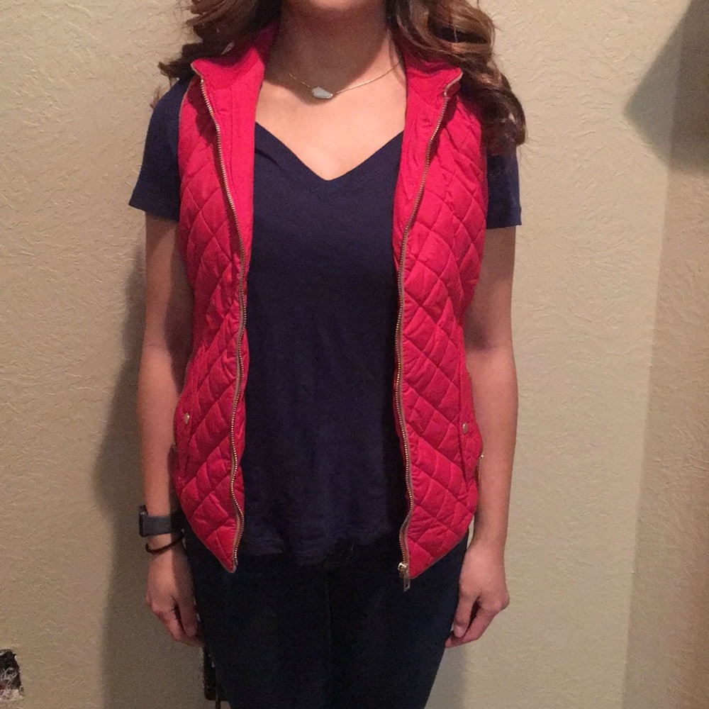 3/$25 Puffer Quilted Vest